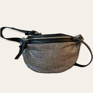 ✨SOLD✨Sparkly Iridescent Fanny Pack